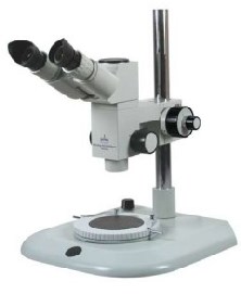 Makroskop MZM-1
